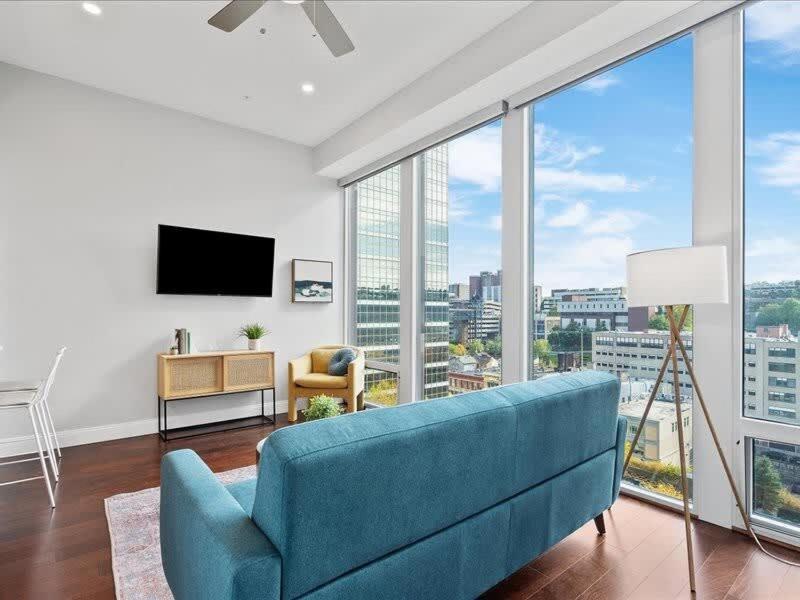 Cozysuites 1Br, Ppg Paints Arena, Pitts 匹兹堡 外观 照片